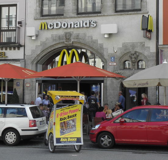 Das McDonald’s-Restaurant in München (Tal)