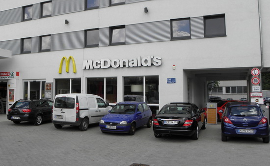 Das McDonald’s-Restaurant in München (Frankfurter Ring)
