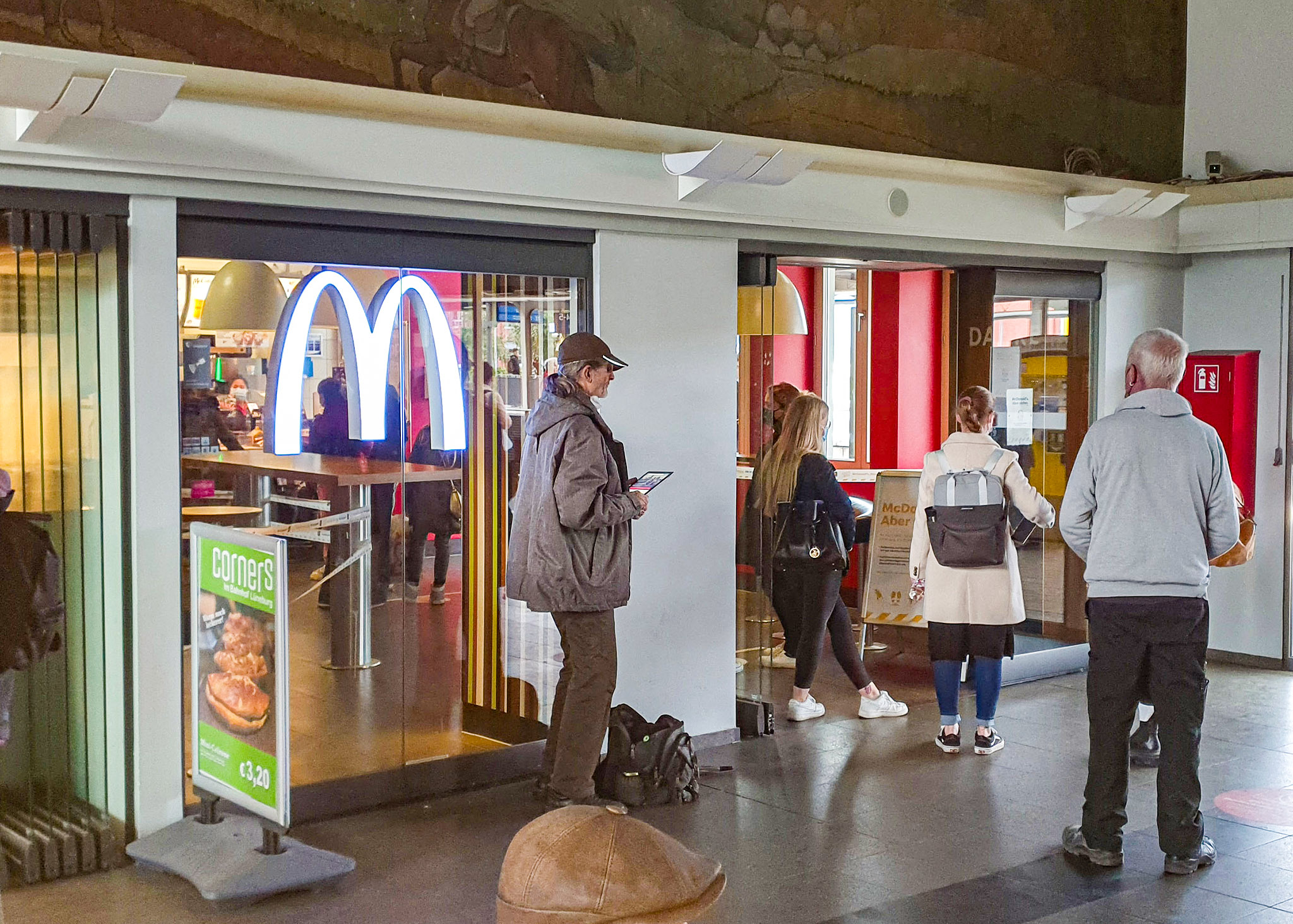 Das McDonald’s-Restaurant in Lüneburg (Bahnhofstraße)