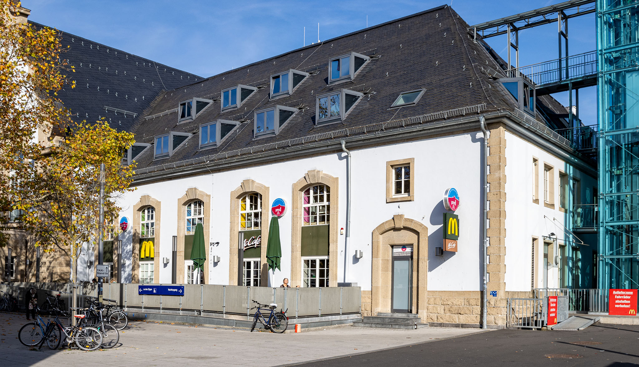 Das McDonald’s-Restaurant in Marburg (Bahnhofstraße)