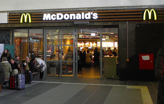 Das McDonald’s-Restaurant in Würzburg (Hauptbahnhof)