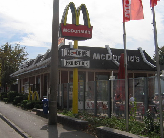 Das McDonald’s-Restaurant in Wiesbaden (Mainzer Straße)