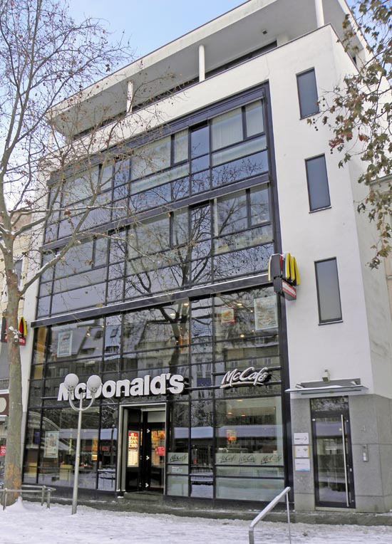 Das McDonald’s-Restaurant in Bonn (Friedensplatz)