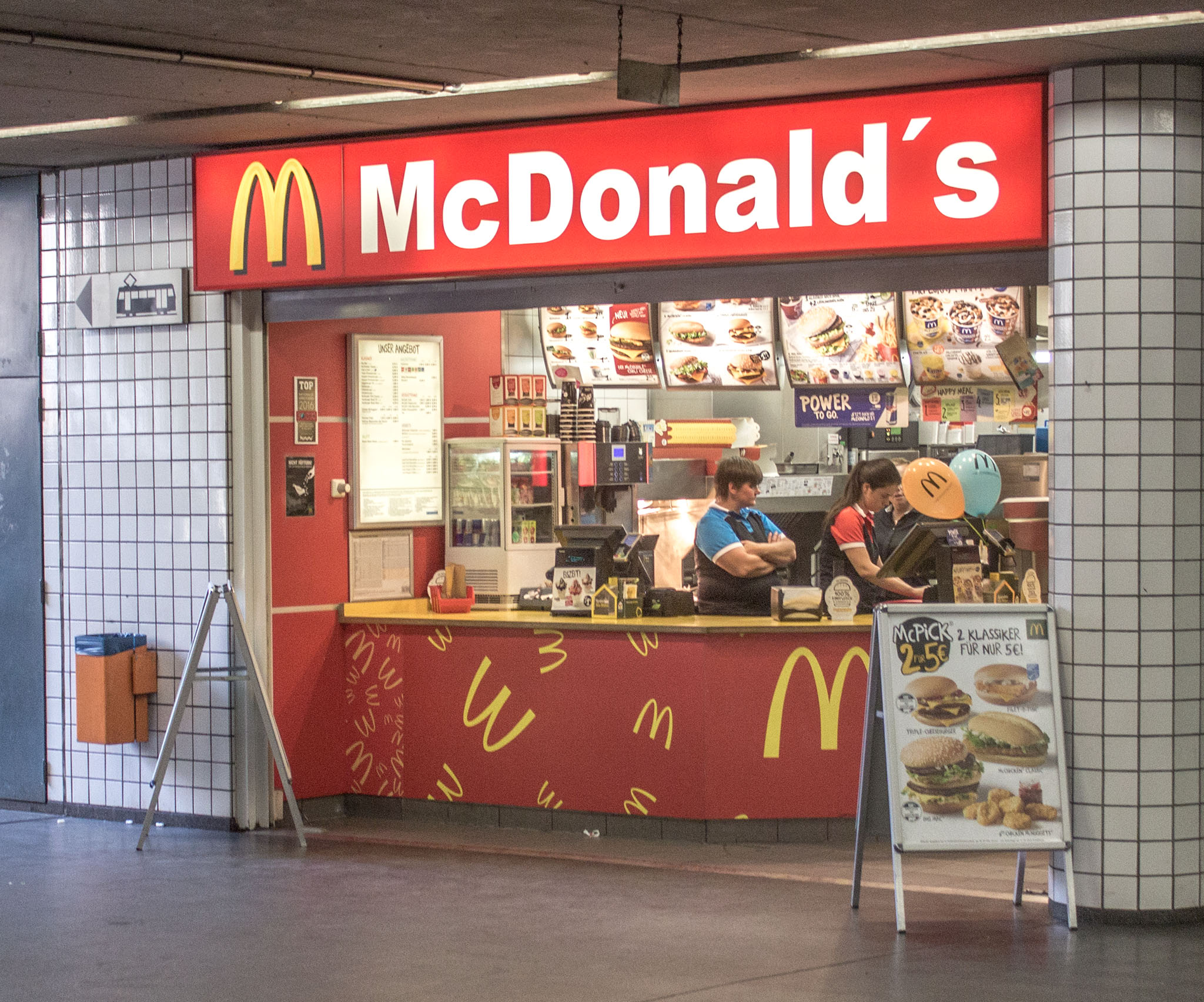 Das McDonald’s-Restaurant in Nürnberg (Aufseßplatz)